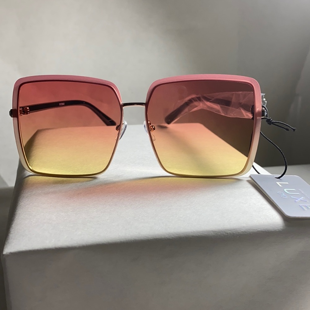 Rose/Gold Sunglasses by Luxe
